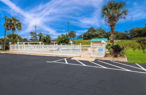 White Springs Hotel | Quality Inn White Springs Suwanee