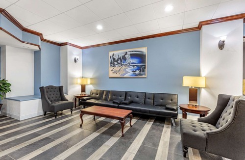 Rolling Road Farms Hotel | Quality Inn Windsor Mill - Baltimore