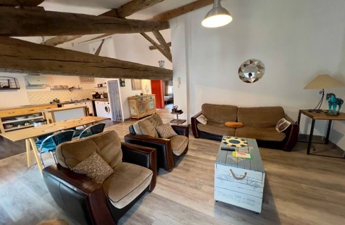 Lamalou-les-Bains Apartment | Quality LOFT for 4 people