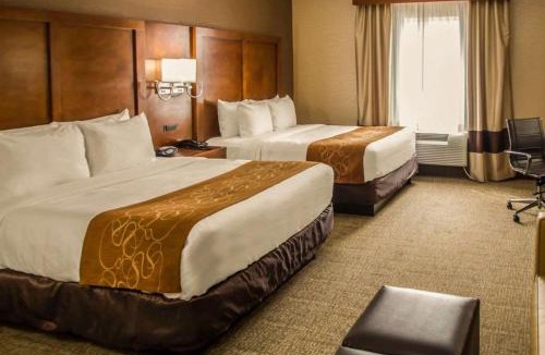 Industry Hotel | Quality Suites NYC Gateway