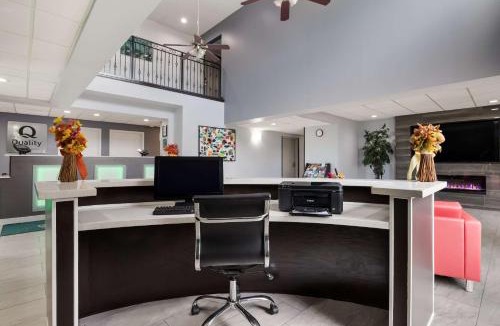 Tulsa Hotel | Quality Suites Tulsa I-44
