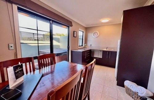 Hamilton Hotel | Quantum Lodge Motor Inn