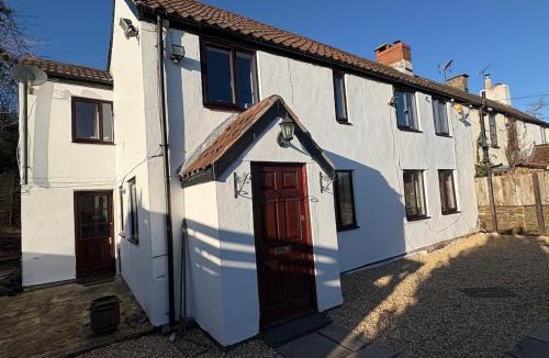 Winterbourne House | Quarry Barton Escape