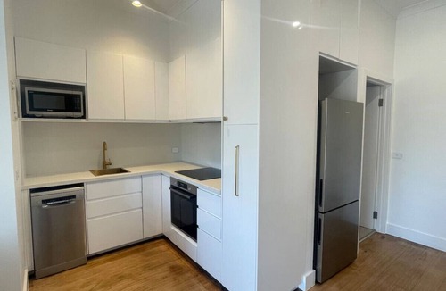 Lakes Entrance Apartment | Quarterdeck 2br *Waterfront* Apartment