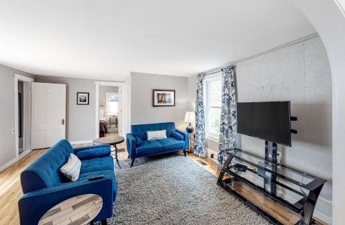 Castine House | Quarters on Main