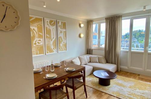 Vire Apartment | Quatorze - Centre-ville, Lumineux, Vue dégagée