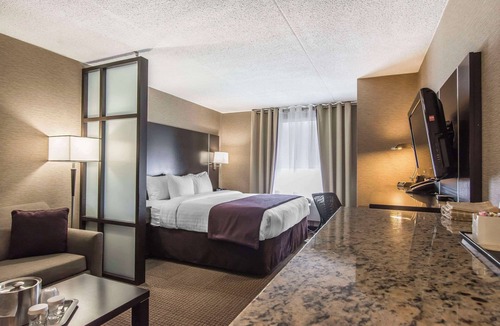Sault Ste. Marie Hotel | Quattro Hotel & Conf. Centre, an Ascend Collection Hotel