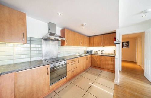 Dundee Apartment | Quayside Apartment - Central Location