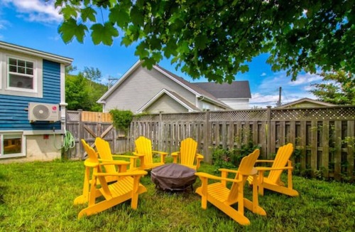 Quidi Vidi House | Quayside Quidi Vidi - Gorgeous 4bdrm with HotTub