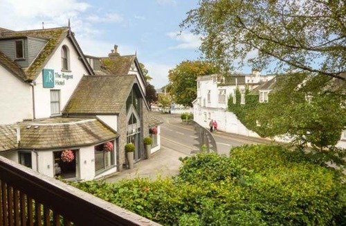 Waterhead House | Quaysider's Apartment 2