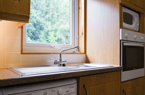 Waterhead Cottage | Quaysiders Club E - UK34761