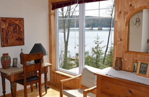 Mauricie Ski Chalet | Quebec, chalet at lake Carillon