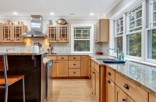 Quechee House | Quechee Club, Hot Tub & Sauna - Fairbanks Haven