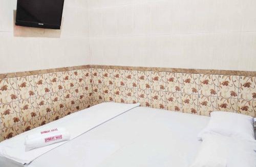 Kediri Hotel | Queen Asri Mitra RedDoorz