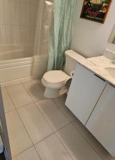 Port Hope House | Queen Bed and single bed for friends