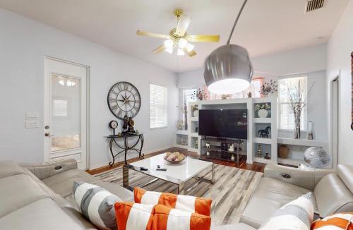 Port Charlotte House | Queen Charlotte