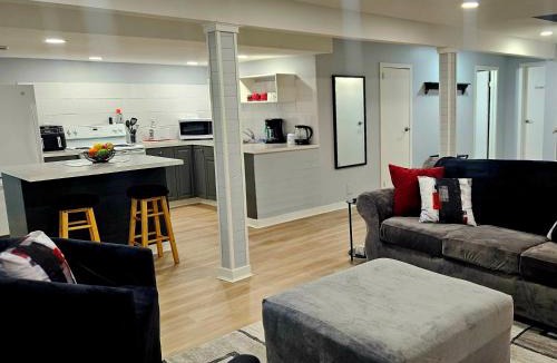 Regina House | Queen City Comfort