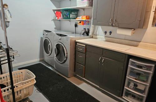 Regina House | Queen City Comfort