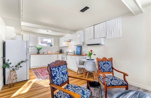 Charlottetown Apartment | Queen Elizabeth 1