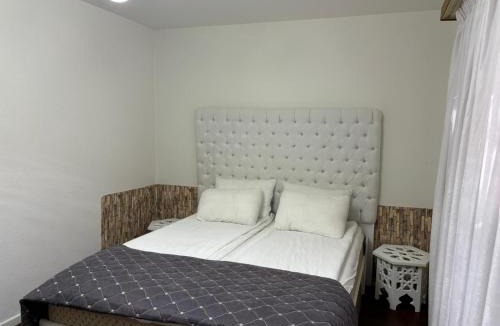Lucerne Apartment | Queen Home