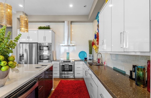 Sands Of Kahala Beach House | Queen of the Gulf - Spacious, Beach Front Views and Access.