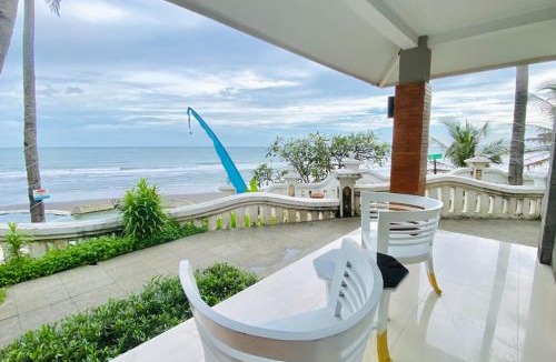 Parangtritis Resort | Queen of the South Beach Resort