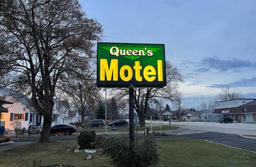 Harwich Hotel | QUEEN'S MOTEL
