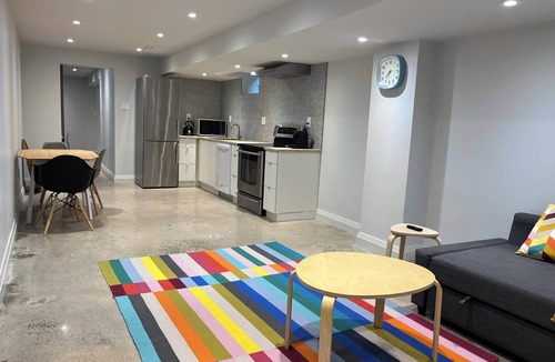 Beaconsfield Village Apartment | Queen Street West 1BdR Apt - Ossington - Trinity Bellwoods