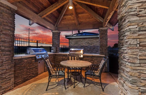 White Settlement Apartment | Queen Studio With Full Kitchen, Fort Worth