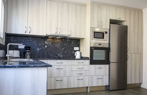 Salou City Centre Apartment | QUEENS 1A Salou center, beach at 300m