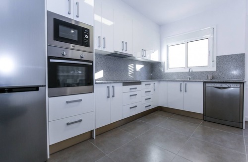 Salou City Centre Apartment | QUEENS 1B Salou center, beach at 300m