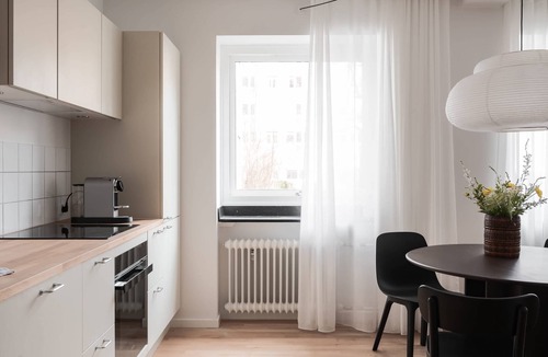 Indre By Apartment | Queens Courtyard 2BR apartment by Daniel & Jacob's