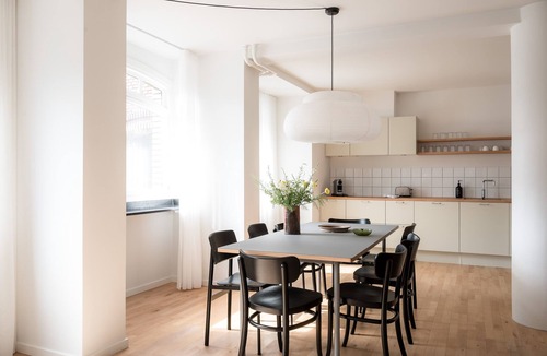 Indre By Apartment | Queens Courtyard 3BR