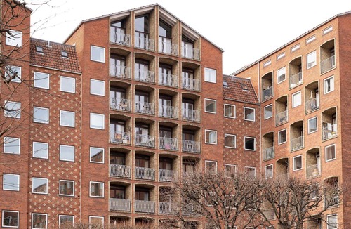 Indre By Apartment | Queens Courtyard Studio L by Daniel & Jacob's