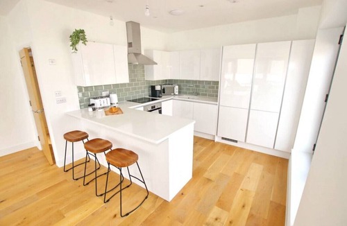 Worthing House | Queens House, Worthing