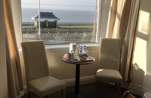 Bispham Hotel | Queens Plaza Hotel