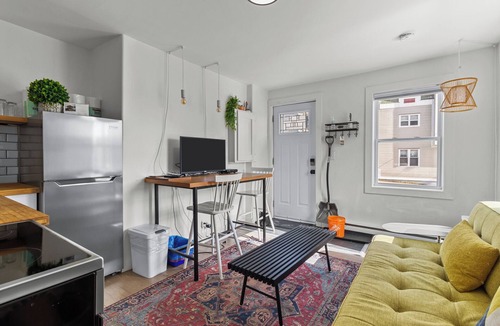 Downtown St. John's Apartment | Queens Suite 1BR Free Parking