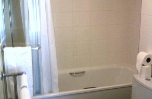 Peterborough Hotel | Queensgate Hotel