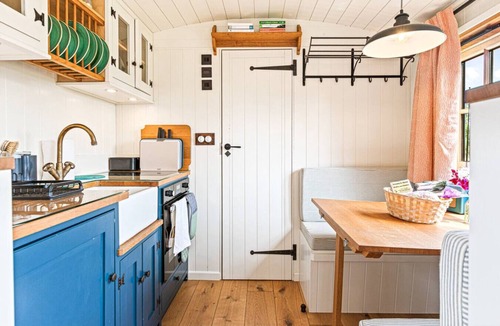 Stonor Cabin | Quercus - Shepherds hut