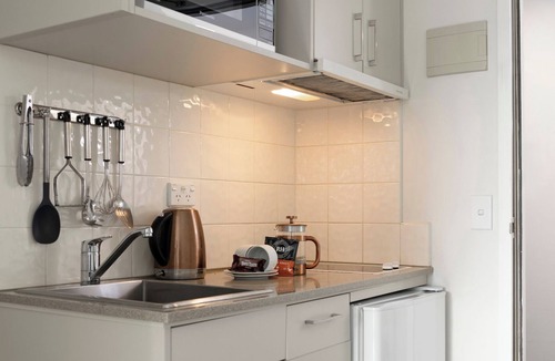 Newton Apartment | Quest Auckland