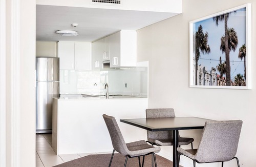 Manly Hotel | Quest Grande Esplanade Serviced Apartments - Manly