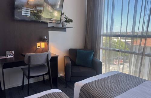 Henderson Hotel | Quest Henderson