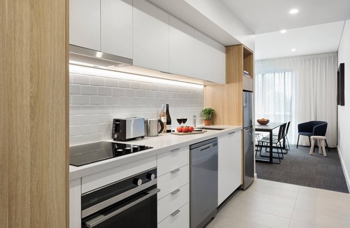 Orange Hotel | Quest Orange