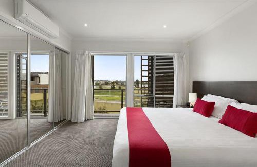 Sanctuary Lakes Apartment | Quest Sanctuary Lakes