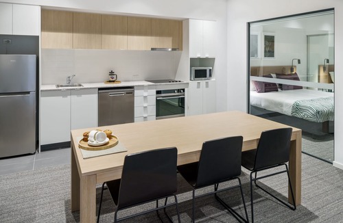 Springfield Central Hotel | Quest Springfield Central