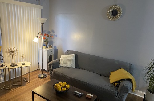 Crosstown Apartment | Quick getaway to Beale & downtown