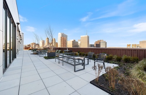 North Ironbound Apartment | Quick NYC Commute, Onsite Gym & Spa