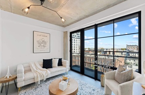 North Ironbound Apartment | Quick NYC Commute, Onsite Gym & Spa