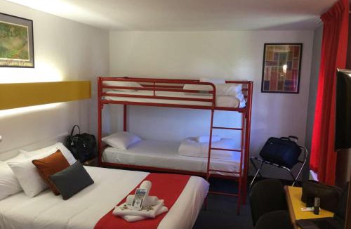 Chasseneuil-du-Poitou Hotel | Quick Palace Poitiers