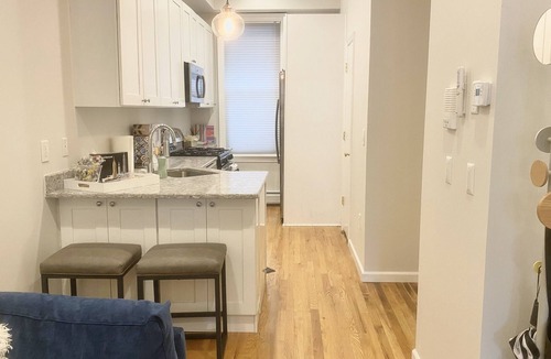 Hoboken Condo | Quick Path or Ferry Ride to NYC * High End Furniture & Bedding in Hoboken